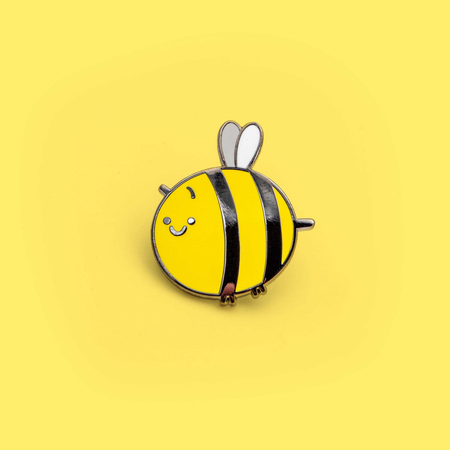 cute little bee enamel pin